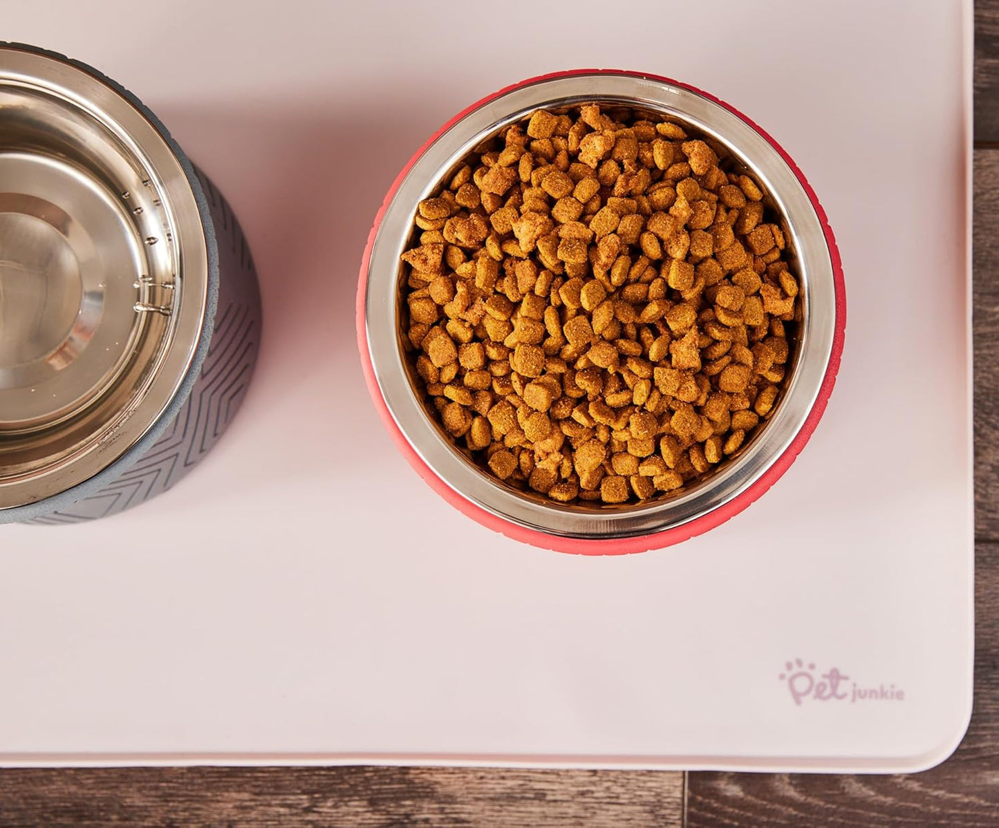 Silicone Dog Mat for Water Bowl and Food Dish, Pet Mat for Floors, Waterproof Dog Food Tray (Off-White Light Lavender)