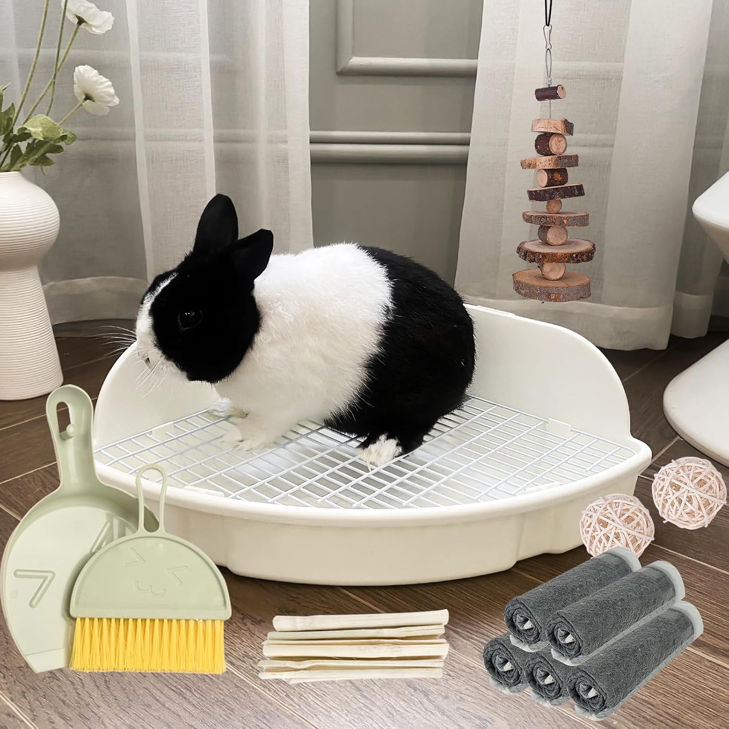 RUBYHOME Rabbit Litter Box Large Bunny Guinea Pig Corner Litter Box Potty Trainer Bigger Pet Pan Hamster Bedding Cage Litter Fanshaped for Adult Guinea Pigs Chinchilla Ferret, 20 in x 13.2 in x 6 in