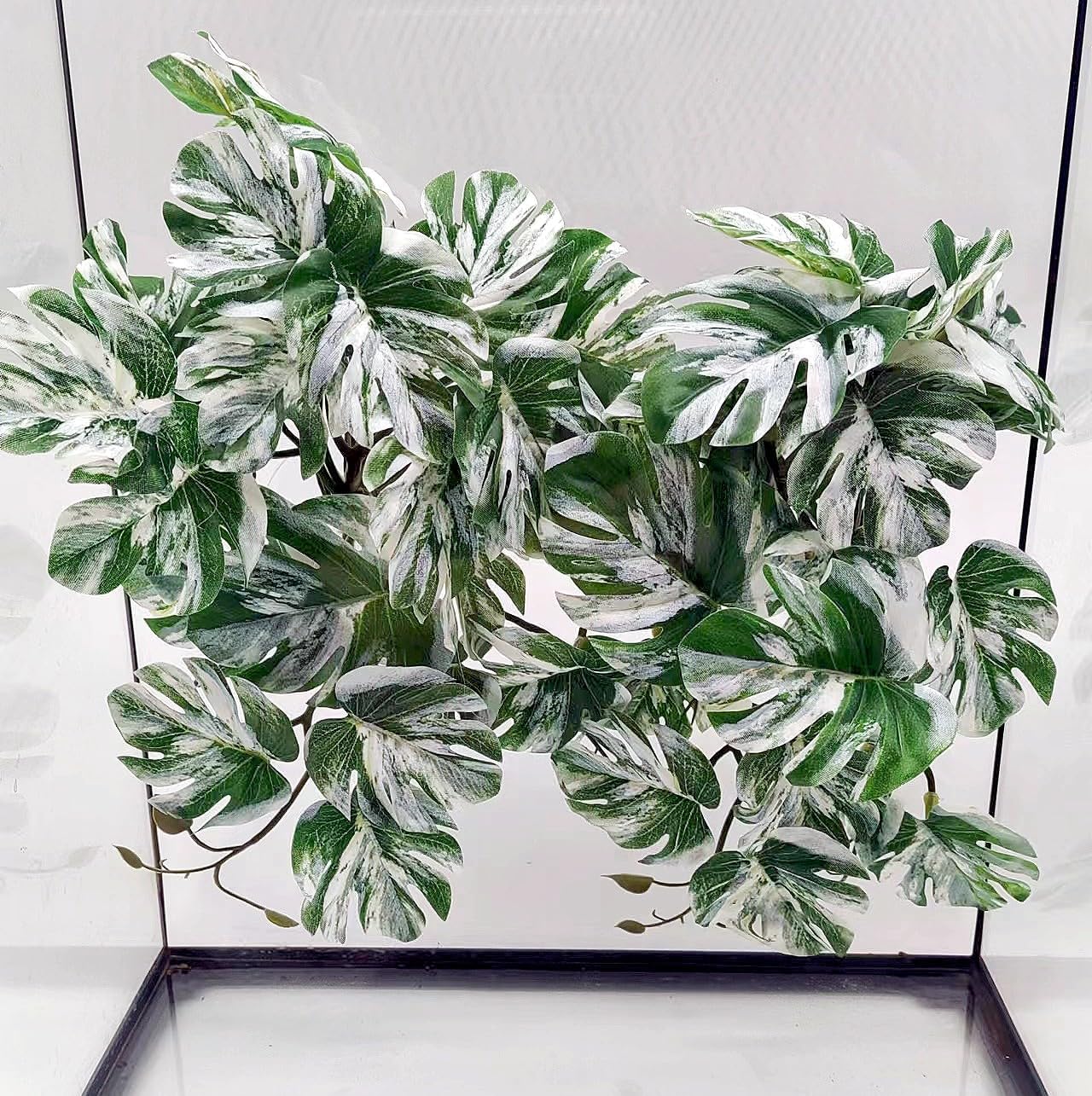 Reptile Plants for Terrarium, Amphibian Habitat Decor Artificial Hanging Plants with Suction Cup, Artificial Plants for Gecko Chameleon Snake Tortoise Tank Accessories. 2-Pack (Monstera)